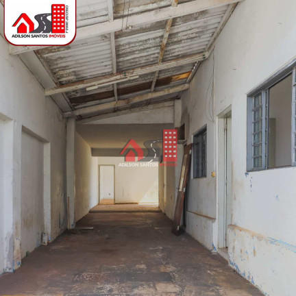 Imagem Casa com 9 Quartos à Venda, 379 m² em Centro - Pirassununga