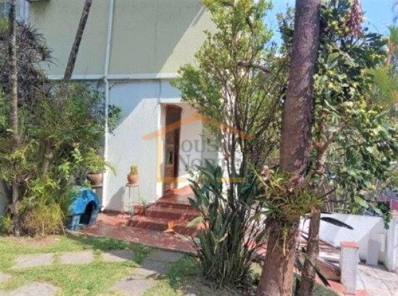 Imagem Sobrado com 3 Quartos à Venda, 220 m² em Vila Albertina - São Paulo