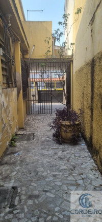Imagem Imóvel com 10 Quartos para Alugar, 204 m² em Jardim Vinte E Cinco De Agosto - Duque De Caxias Imagem Imóvel com 10 Quartos para Alugar, 204 m² em Jardim Vinte E Cinco De Agosto - Duque De Caxias