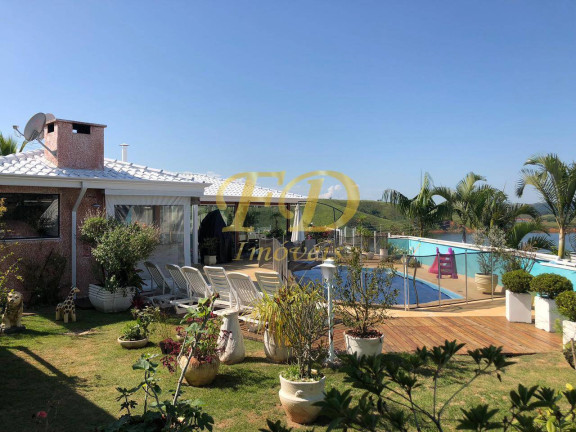 Casa de Condomínio à Venda, 690 m² em Igaratá