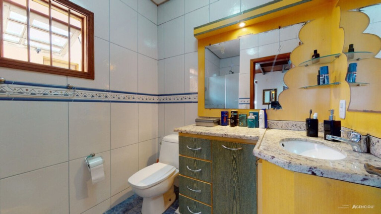 Imagem Casa com 3 Quartos à Venda,  em Parque Dos Maias - Porto Alegre