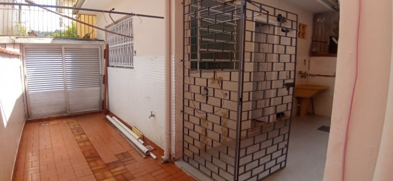 Imagem Casa com 3 Quartos para Alugar, 285 m² em Marapé - Santos