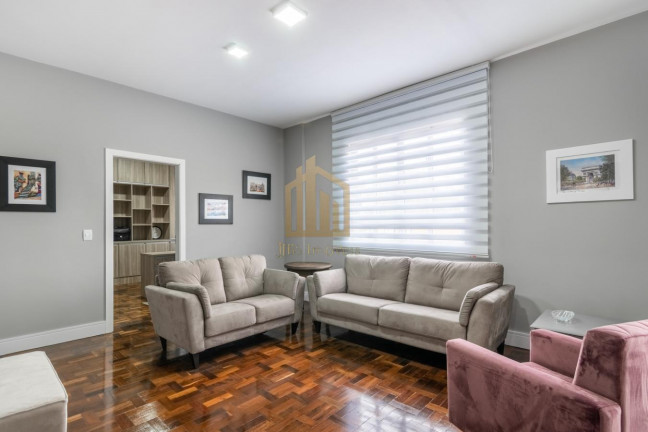 Imagem Apartamento com 3 Quartos à Venda, 165 m² em Centro - Curitiba