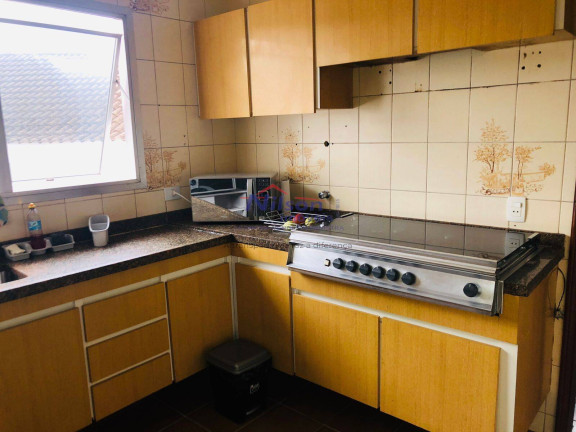 Imagem Casa com 4 Quartos à Venda, 485 m² em Vila Rosália - Guarulhos