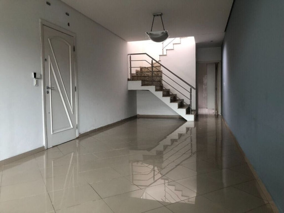 Casa com 3 Quartos à Venda, 174 m² em Vila Invernada - São Paulo