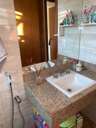 Imagem Imóvel com 3 Quartos à Venda, 508 m² em Condomínio Village Juatuba - Juatuba Imagem Imóvel com 3 Quartos à Venda, 508 m² em Condomínio Village Juatuba - Juatuba