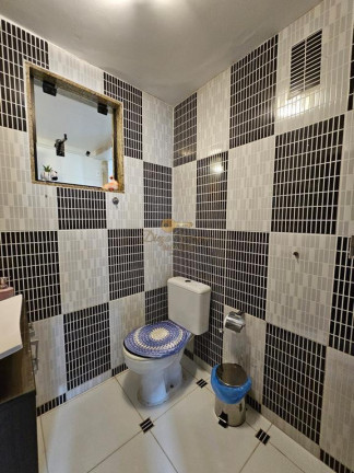 Imagem Casa com 4 Quartos à Venda, 145 m² em Cascata Do Imbuí - Teresópolis