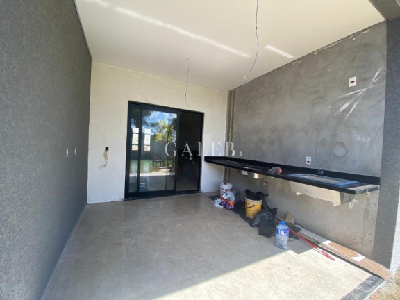 Imagem Casa com 3 Quartos à Venda, 85 m² em Jardim Estância Brasil - Atibaia