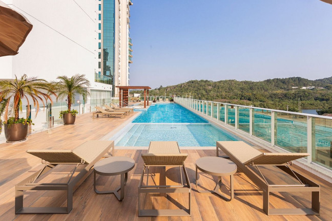 Imagem Apartamento com 3 Quartos à Venda, 139 m² em Centro - Balneário Camboriú Imagem Apartamento com 3 Quartos à Venda, 139 m² em Centro - Balneário Camboriú