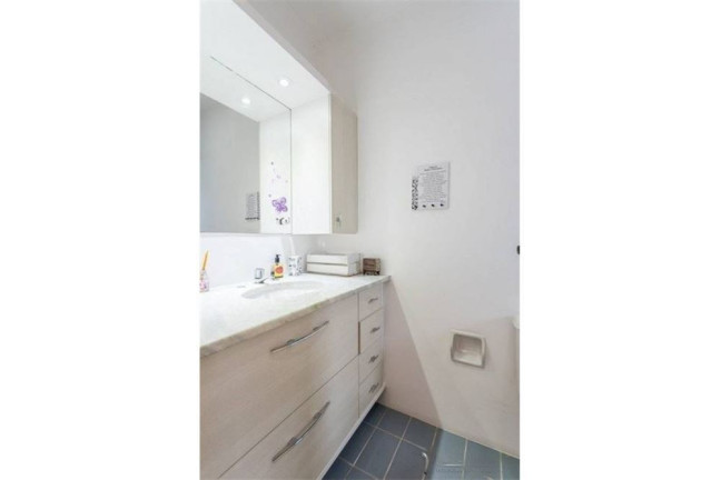 Imagem Cobertura com 4 Quartos à Venda, 153 m² em Moinhos De Vento - Porto Alegre Imagem Cobertura com 4 Quartos à Venda, 153 m² em Moinhos De Vento - Porto Alegre