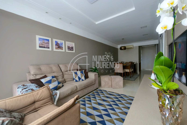 Apartamento com 2 Quartos à Venda, 78 m² em Embaré - Santos