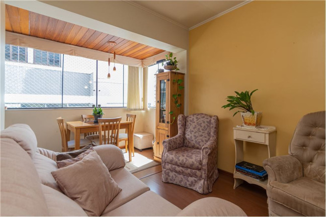 Imagem Apartamento com 2 Quartos à Venda, 62 m² em Petrópolis - Porto Alegre