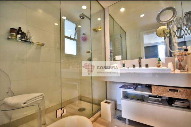 Imagem Cobertura com 3 Quartos à Venda, 181 m² em Moema - São Paulo Imagem Cobertura com 3 Quartos à Venda, 181 m² em Moema - São Paulo