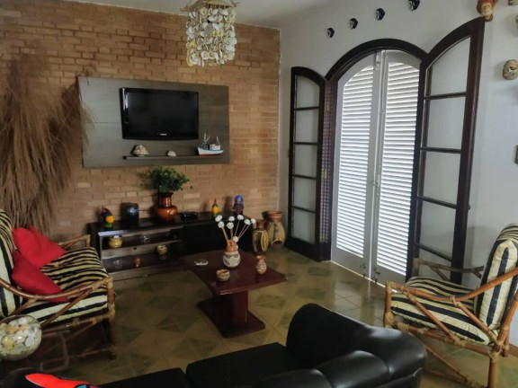 Imagem Sobrado com 4 Quartos à Venda, 250 m² em Cocanha - Caraguatatuba Imagem Sobrado com 4 Quartos à Venda, 250 m² em Cocanha - Caraguatatuba