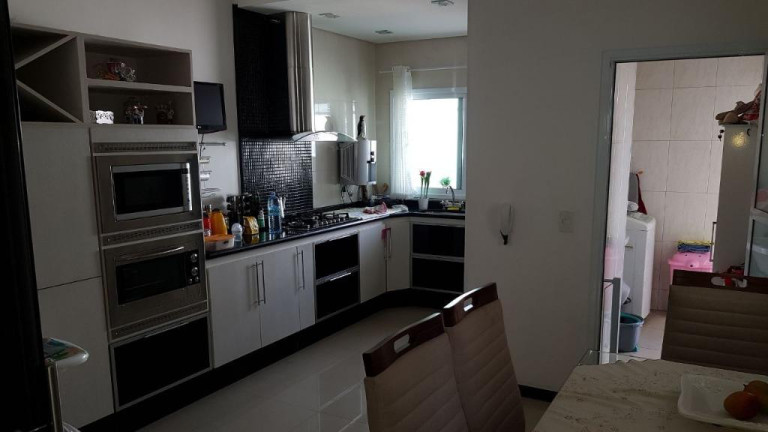 Imagem Casa com 3 Quartos à Venda, 245 m² em Vila Santo Antônio - Votorantim Imagem Casa com 3 Quartos à Venda, 245 m² em Vila Santo Antônio - Votorantim