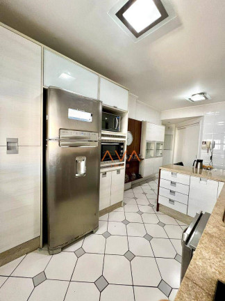 Imagem Apartamento com 4 Quartos à Venda, 151 m² em Centro - Florianópolis Imagem Apartamento com 4 Quartos à Venda, 151 m² em Centro - Florianópolis