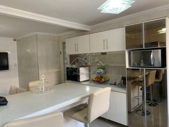 Imagem Sobrado com 3 Quartos à Venda, em Vila Domitila - São Paulo Imagem Sobrado com 3 Quartos à Venda, em Vila Domitila - São Paulo