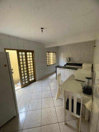 Imagem Casa com 3 Quartos à Venda, 300 m² em Residencial Porto Seguro - Goiânia Imagem Casa com 3 Quartos à Venda, 300 m² em Residencial Porto Seguro - Goiânia