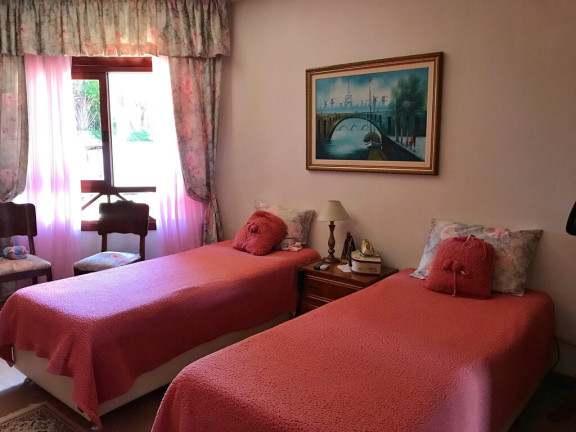 Imagem Casa com 3 Quartos à Venda, 558 m² em Igara - Canoas