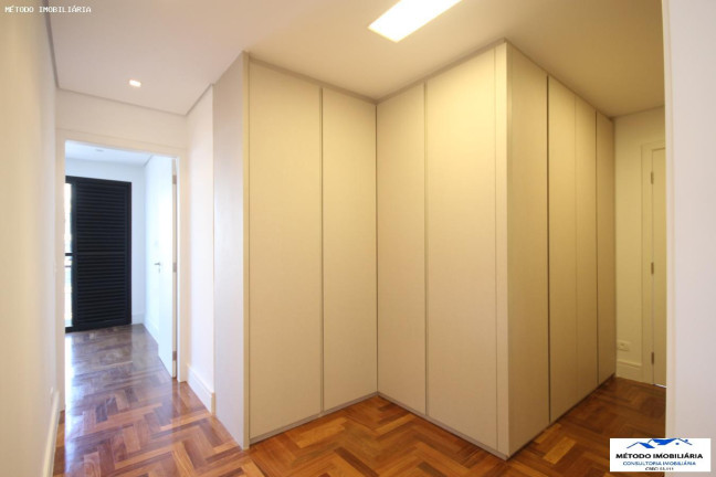Imagem Imóvel com 3 Quartos à Venda, 314 m² em Moema - São Paulo