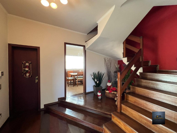 Imagem Casa com 4 Quartos à Venda, 324 m² em Parque Dos Passaros - São Bernardo Do Campo