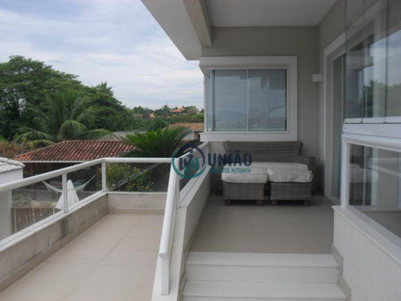 Imagem Casa com 4 Quartos à Venda, 447 m² em Camboinhas - Niterói Imagem Casa com 4 Quartos à Venda, 447 m² em Camboinhas - Niterói