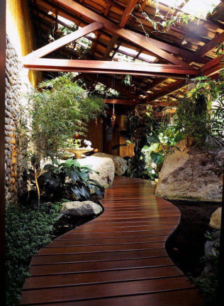 Imagem Casa com 6 Quartos à Venda, 1.500 m² em Praia Do Curral - Ilhabela Imagem Casa com 6 Quartos à Venda, 1.500 m² em Praia Do Curral - Ilhabela