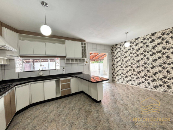 Imagem Casa com 3 Quartos à Venda, 190 m² em Salinas - Balneário Barra Do Sul Imagem Casa com 3 Quartos à Venda, 190 m² em Salinas - Balneário Barra Do Sul