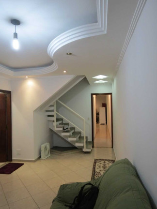 Casa com 3 Quartos à Venda, 135 m² em Vila Carrão - São Paulo