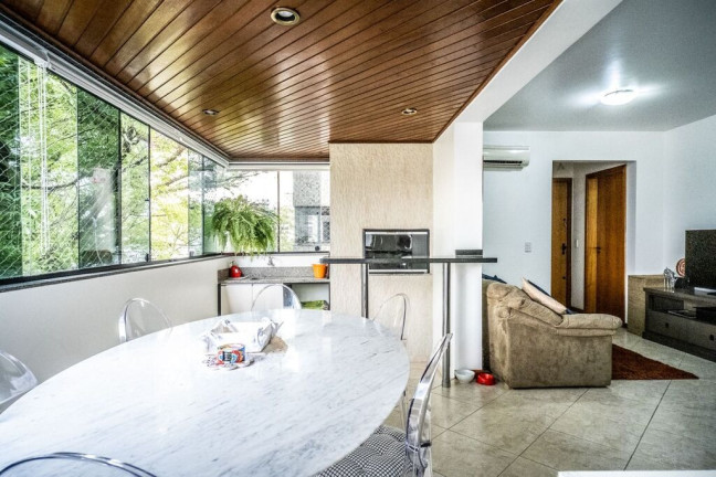 Imagem Apartamento com 2 Quartos à Venda, 80 m² em Petrópolis - Porto Alegre