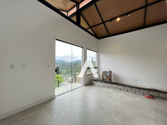 Imagem Casa com 3 Quartos à Venda, 145 m² em Albuquerque - Teresópolis Imagem Casa com 3 Quartos à Venda, 145 m² em Albuquerque - Teresópolis