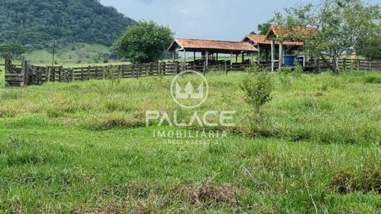 Fazenda à Venda, 600 m² em Anhumas - Piracicaba