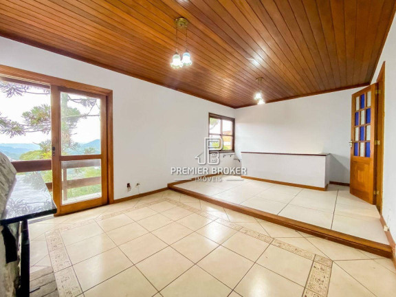 Imagem Casa com 3 Quartos à Venda, 127 m² em Iucas - Teresópolis Imagem Casa com 3 Quartos à Venda, 127 m² em Iucas - Teresópolis