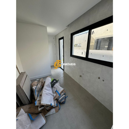 Imagem Casa com 3 Quartos à Venda, 251 m² em Caledônia - Camboriú Imagem Casa com 3 Quartos à Venda, 251 m² em Caledônia - Camboriú