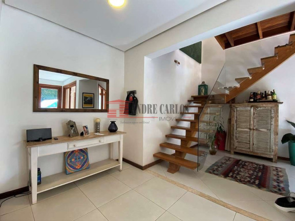 Imagem Casa de Condomínio com 3 Quartos à Venda, 310 m² em Chácara Das Candeias - Carapicuíba Imagem Casa de Condomínio com 3 Quartos à Venda, 310 m² em Chácara Das Candeias - Carapicuíba
