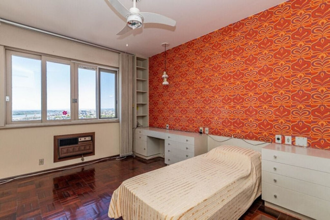 Imagem Apartamento com 3 Quartos à Venda, 169 m² em Independência - Porto Alegre Imagem Apartamento com 3 Quartos à Venda, 169 m² em Independência - Porto Alegre