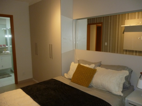 Imagem Apartamento com 4 Quartos à Venda, 115 m² em Meier - Rio De Janeiro Imagem Apartamento com 4 Quartos à Venda, 115 m² em Meier - Rio De Janeiro
