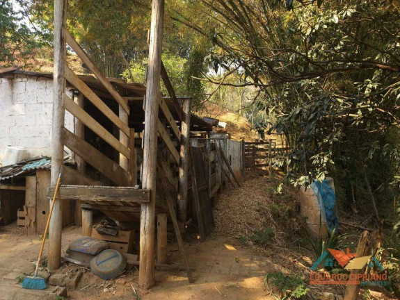 Imagem Fazenda à Venda, 1 m² em Rio Claro - Paraibuna Imagem Fazenda à Venda, 1 m² em Rio Claro - Paraibuna