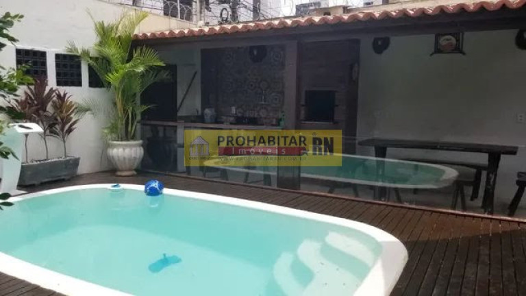 Imagem Casa com 4 Quartos à Venda,  em Candelária - Natal