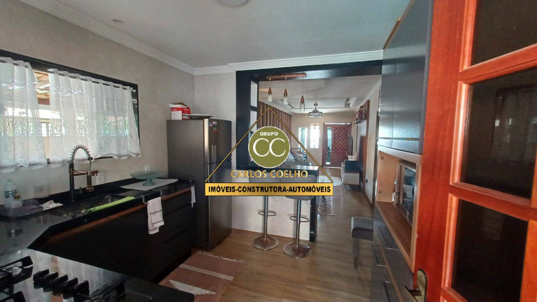 Imagem Casa com 5 Quartos à Venda, em Samburá (tamoios) - Cabo Frio Imagem Casa com 5 Quartos à Venda, em Samburá (tamoios) - Cabo Frio