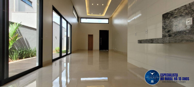 Imagem Casa de Condomínio com 3 Quartos à Venda, 250 m² em Residencial Parqville Jacarandá - Aparecida De Goiânia Imagem Casa de Condomínio com 3 Quartos à Venda, 250 m² em Residencial Parqville Jacarandá - Aparecida De Goiânia