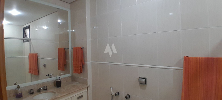 Imagem Apartamento com 3 Quartos à Venda, 176 m² em Embaré - Santos
