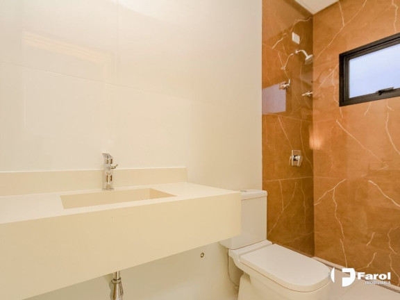 Imagem Casa de Condomínio com 4 Quartos à Venda, 215 m² em Residencial Goiânia Golfe Clube - Goiânia Imagem Casa de Condomínio com 4 Quartos à Venda, 215 m² em Residencial Goiânia Golfe Clube - Goiânia