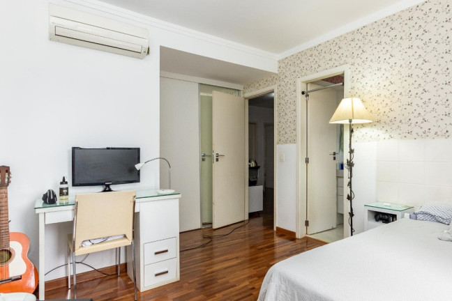 Imagem Imóvel com 4 Quartos à Venda, 163 m² em Vila Suzana - São Paulo