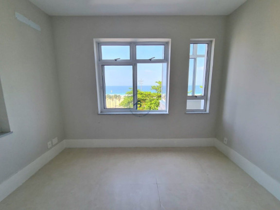 Foto do imóvel Apartamento com 2 Quartos à Venda, 82 m² em Copacabana - Rio De Janeiro