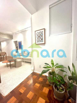 Imagem Apartamento com 2 Quartos à Venda, 70 m² em Copacabana - Rio De Janeiro