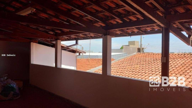 Imagem Casa com 3 Quartos à Venda, 208 m² em Centro - Bauru Imagem Casa com 3 Quartos à Venda, 208 m² em Centro - Bauru