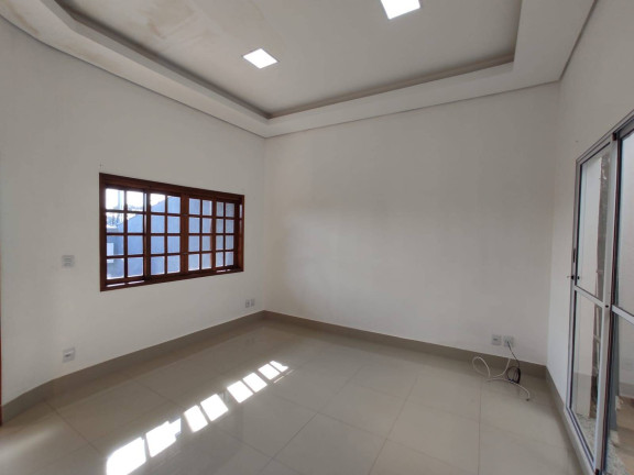 Imagem Casa com 3 Quartos à Venda, 250 m² em Jardim Vista Alegre - Bragança Paulista Imagem Casa com 3 Quartos à Venda, 250 m² em Jardim Vista Alegre - Bragança Paulista