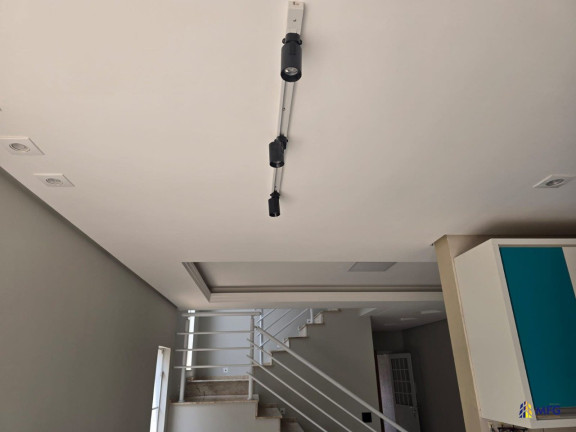 Imagem Casa de Condomínio com 3 Quartos à Venda, 132 m² em Condomínio Jardim Residencial Das Dálias - Sorocaba Imagem Casa de Condomínio com 3 Quartos à Venda, 132 m² em Condomínio Jardim Residencial Das Dálias - Sorocaba