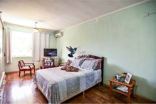 Imagem Casa com 2 Quartos à Venda, 149 m² em Passo Da Areia - Porto Alegre